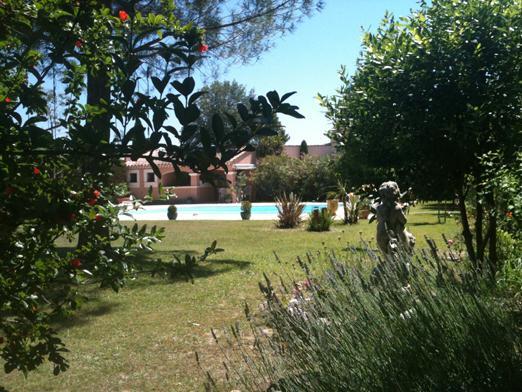 B&B Les Muscades Saint-Etienne-du-Gres Quarto foto